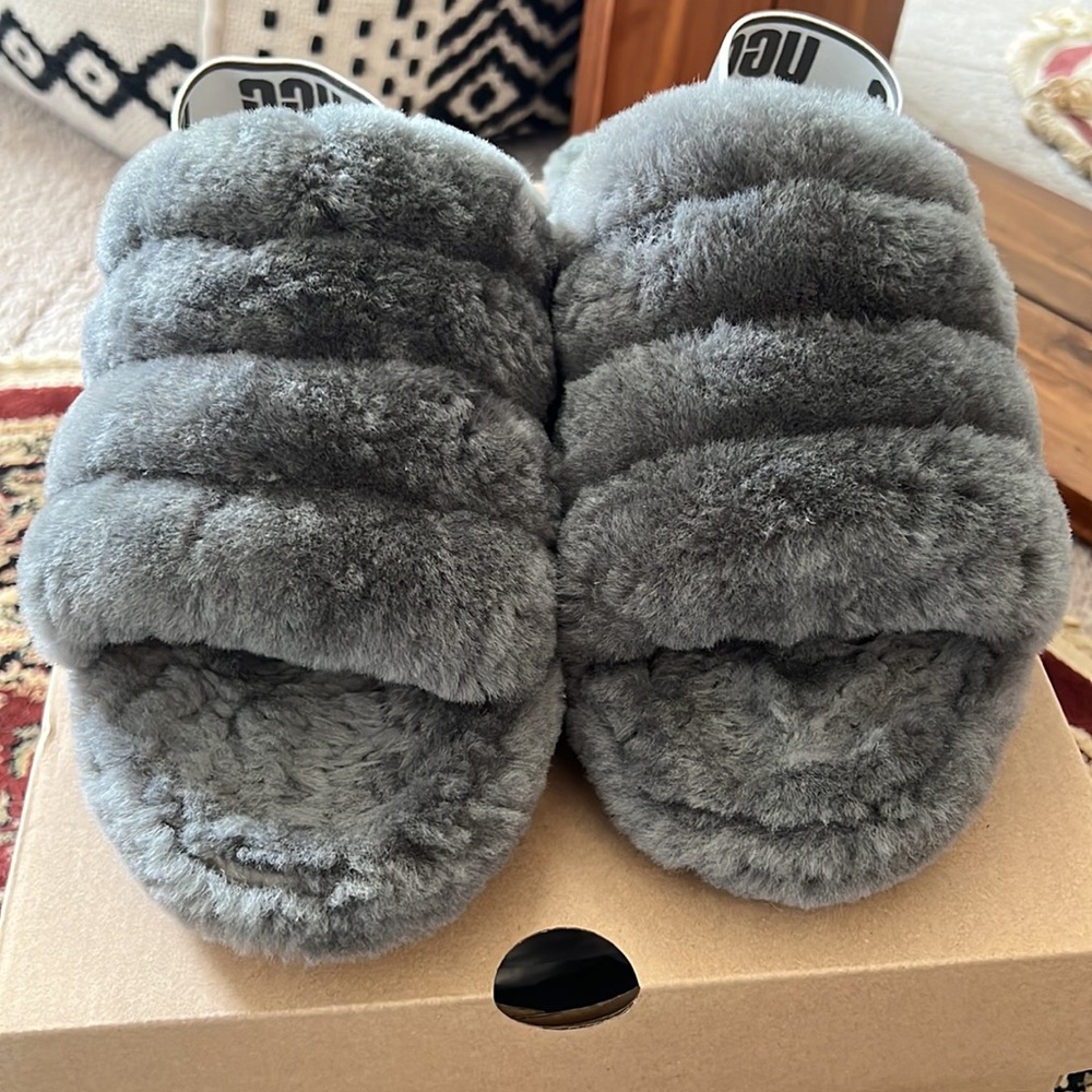 UGG Fluff Yeah Slide - Picture 5 of 5
